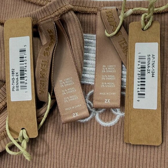 SKIMS Soft Lounge Rib Tank + Thong Team USA Sienna 2X - Picture 8 of 11